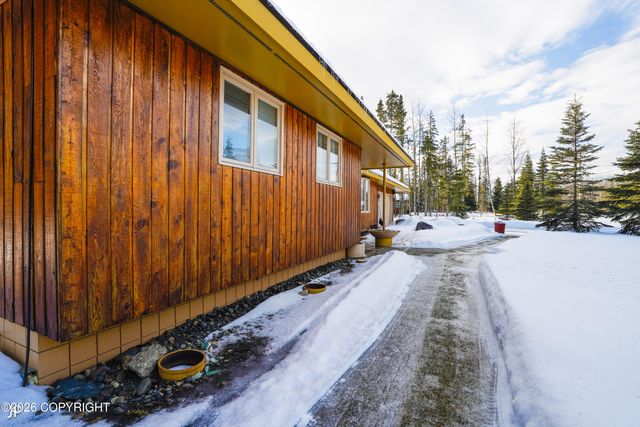 4384 Beaver Loop Road, Kenai, AK 99611