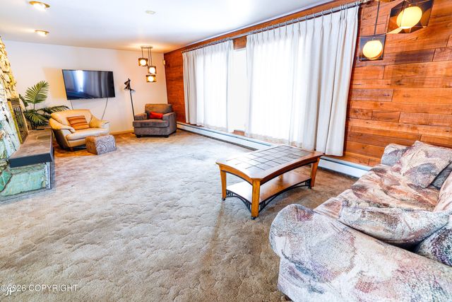 4384 Beaver Loop Road, Kenai, AK 99611