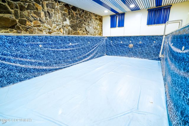 4384 Beaver Loop Road, Kenai, AK 99611