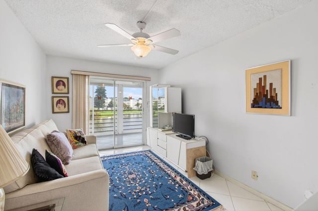 3028 Guildford B B, Boca Raton, FL 33434