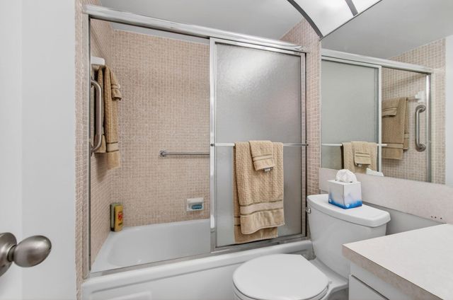 3028 Guildford B B, Boca Raton, FL 33434