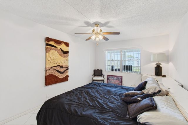 3028 Guildford B B, Boca Raton, FL 33434