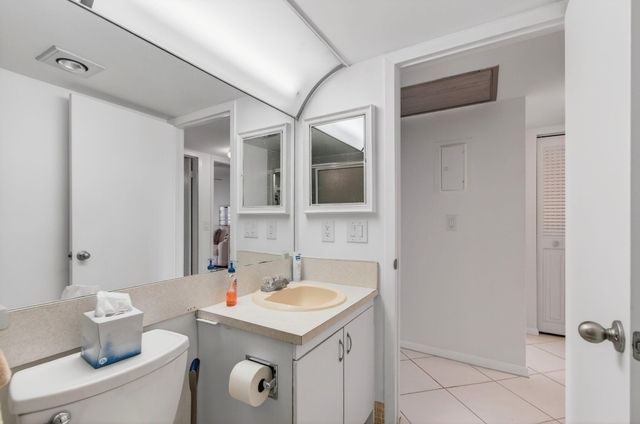 3028 Guildford B B, Boca Raton, FL 33434