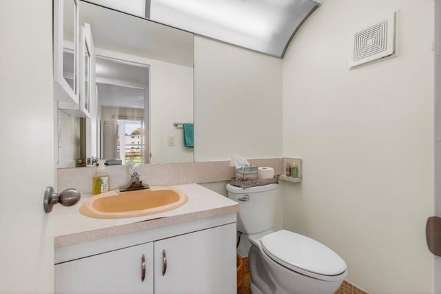 3028 Guildford B B, Boca Raton, FL 33434