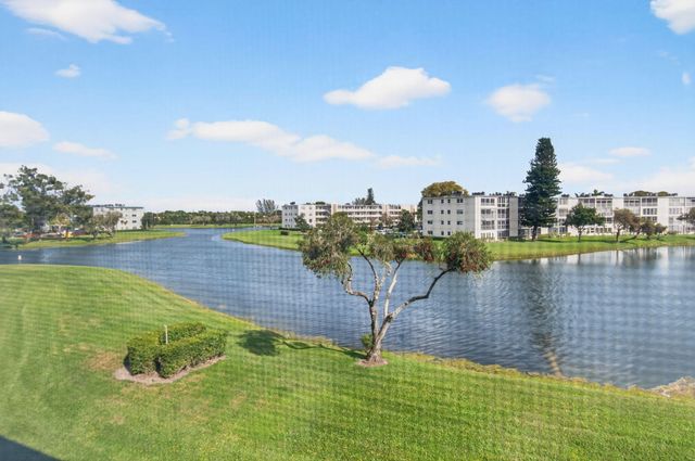 3028 Guildford B B, Boca Raton, FL 33434