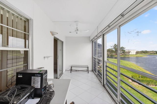 3028 Guildford B B, Boca Raton, FL 33434