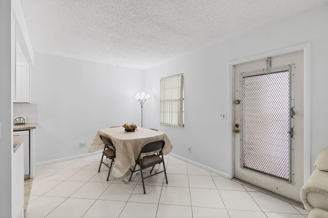 3028 Guildford B B, Boca Raton, FL 33434