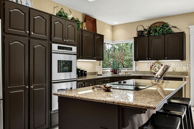 1 Foot Point Rd, Hilton Head Island, SC 29928