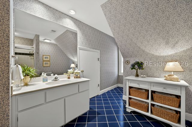 1 Foot Point Rd, Hilton Head Island, SC 29928