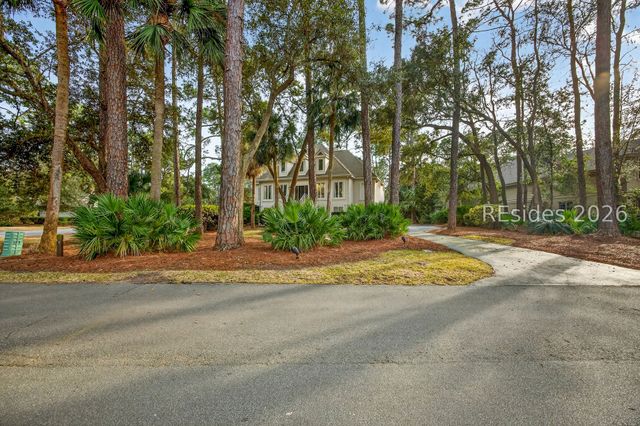 1 Foot Point Rd, Hilton Head Island, SC 29928