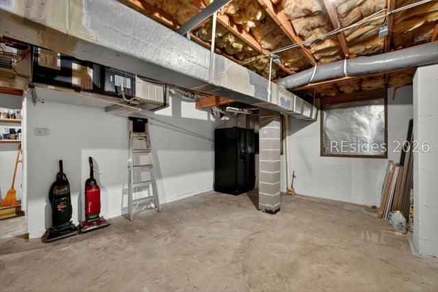 1 Foot Point Rd, Hilton Head Island, SC 29928