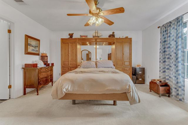 12800 Quarterhorse DR, Elgin, TX 78621