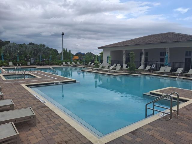 2439 NW 131st Circle, Miami, FL 33167