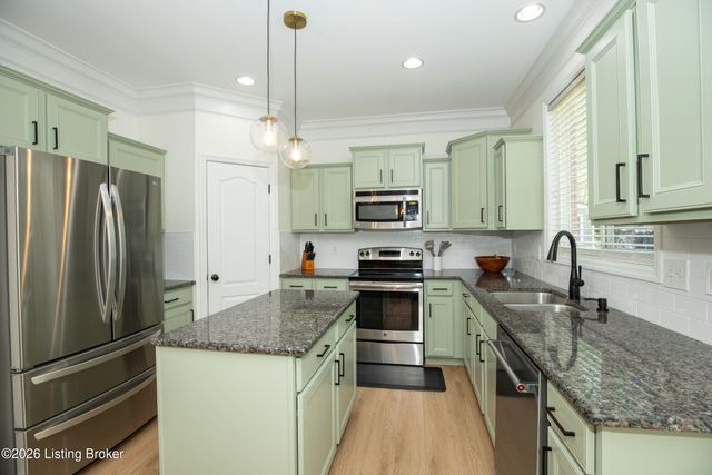 13212 Cain Ln, Louisville, KY 40245