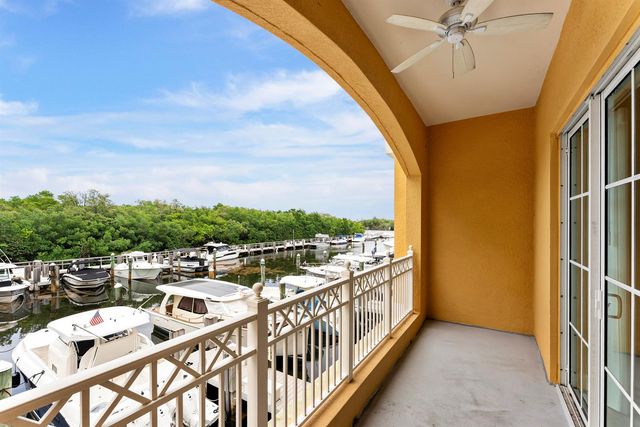 643 Casa Loma Boulevard, Boynton Beach, FL 33435
