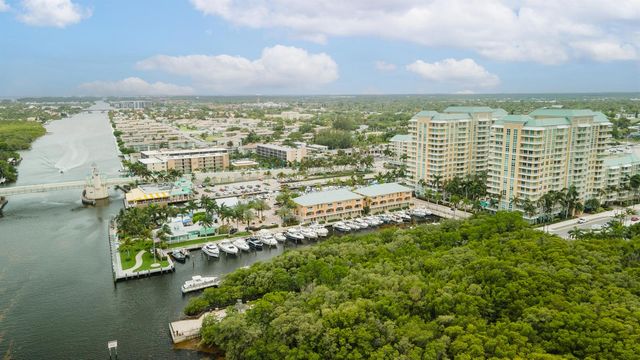 643 Casa Loma Boulevard, Boynton Beach, FL 33435