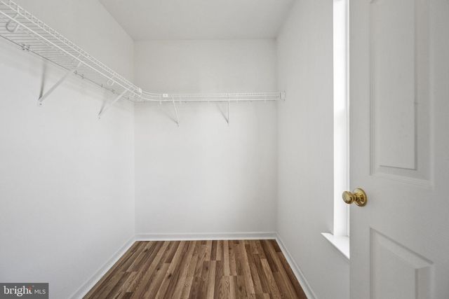 296 KIMBERWICKE DR N, Charles Town, WV 25414