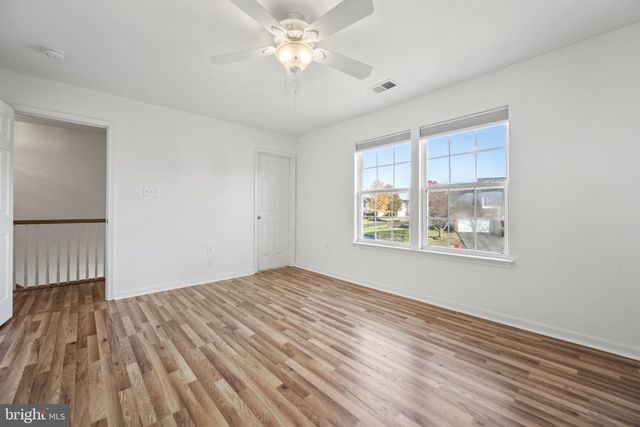 296 KIMBERWICKE DR N, Charles Town, WV 25414