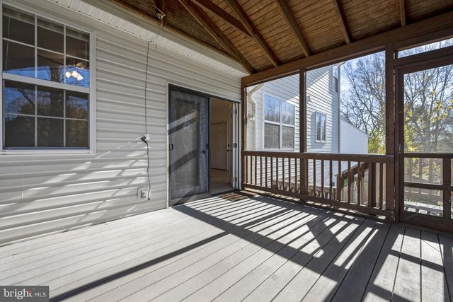 296 KIMBERWICKE DR N, Charles Town, WV 25414