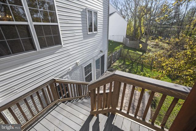 296 KIMBERWICKE DR N, Charles Town, WV 25414