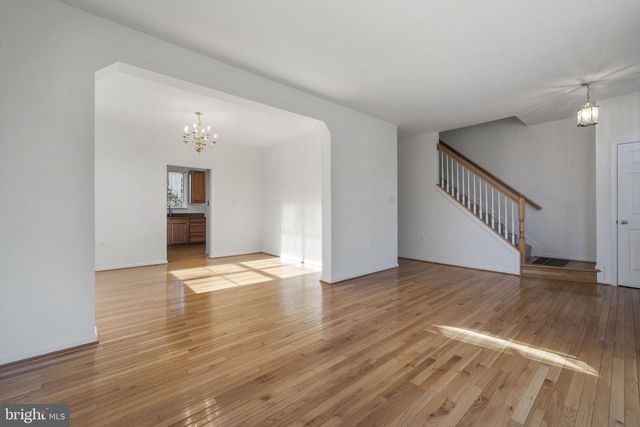 296 KIMBERWICKE DR N, Charles Town, WV 25414