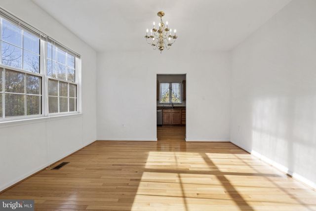 296 KIMBERWICKE DR N, Charles Town, WV 25414