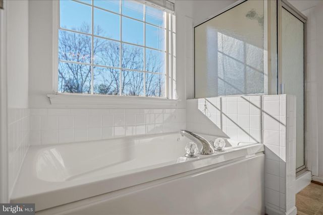 296 KIMBERWICKE DR N, Charles Town, WV 25414