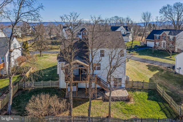 296 KIMBERWICKE DR N, Charles Town, WV 25414