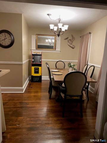 78 Helen Street, Hamden, CT 06514