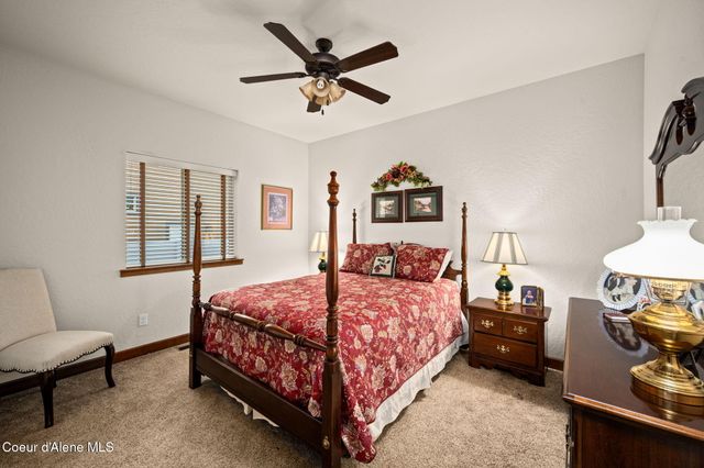 6944 N Glensford DR, Coeur D'alene, ID 83815