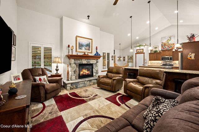 6944 N Glensford DR, Coeur D'alene, ID 83815