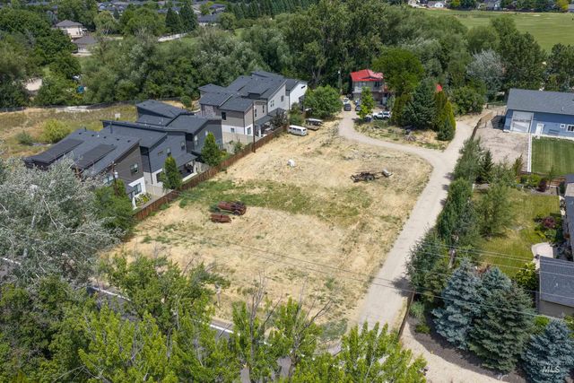 5708 N Pierce Park Lane, Boise, ID 83714