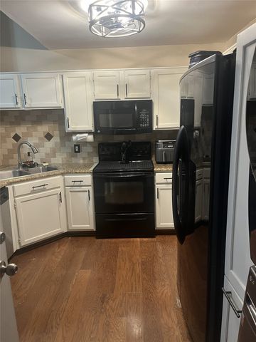 2084 Sundance Court, Lewisville, TX 75067