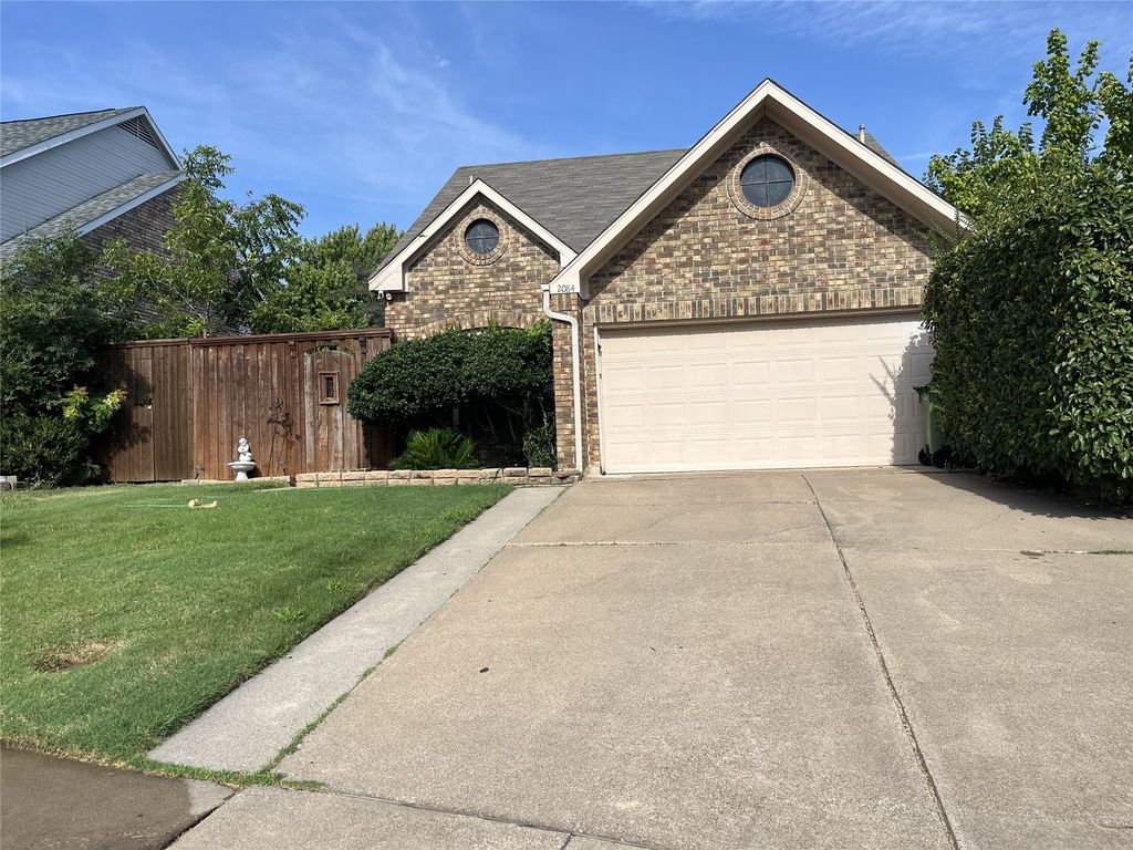 2084 Sundance Court, Lewisville, TX 75067