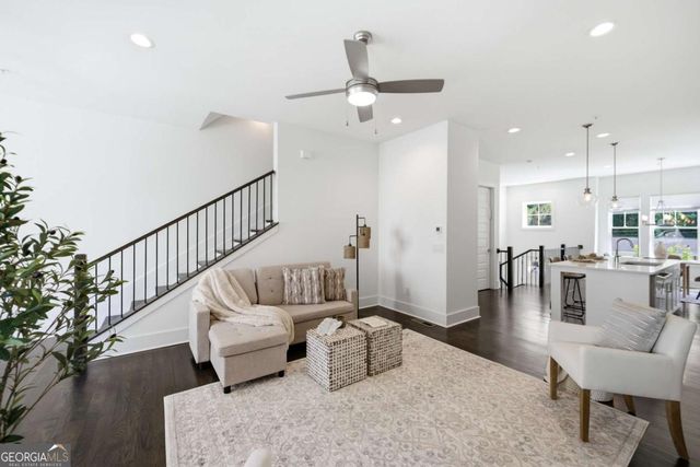 1801 Huntington Hills Lane NW, Atlanta, GA 30309