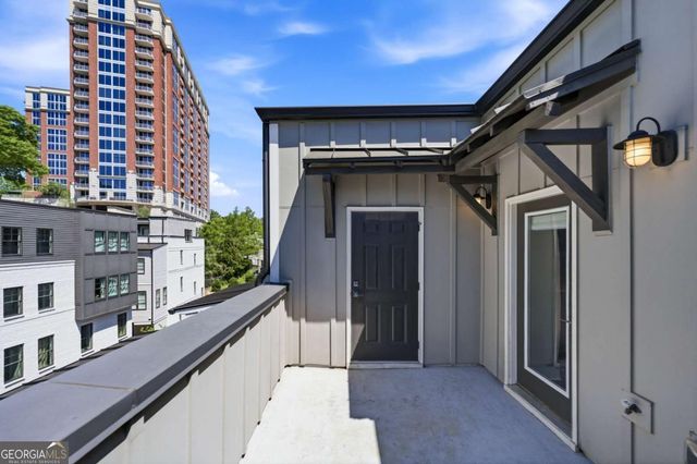 1801 Huntington Hills Lane NW, Atlanta, GA 30309
