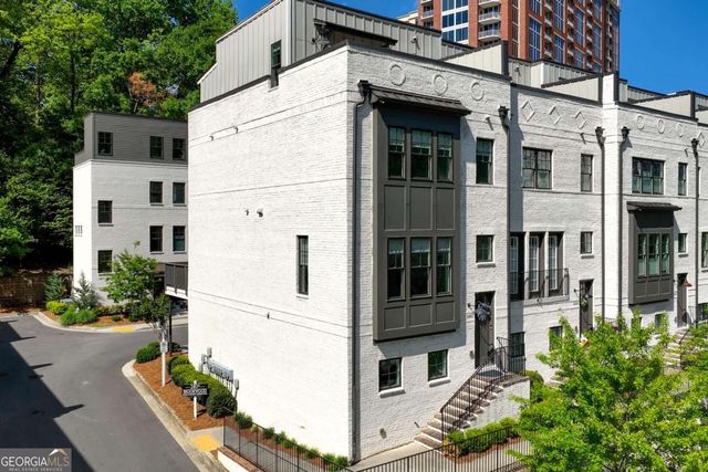 1801 Huntington Hills Lane NW, Atlanta, GA 30309