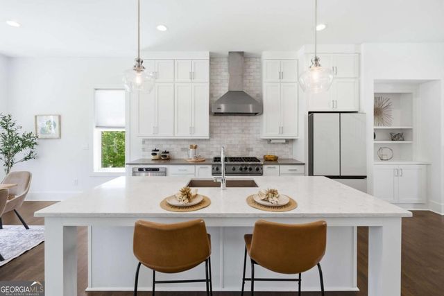 1801 Huntington Hills Lane NW, Atlanta, GA 30309