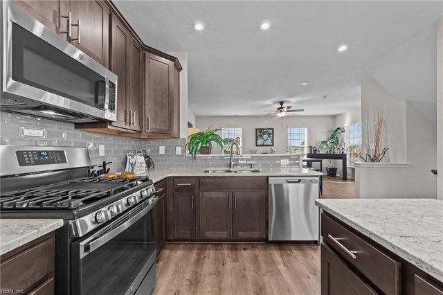 106 Freeman DR, Hampton, VA 23666