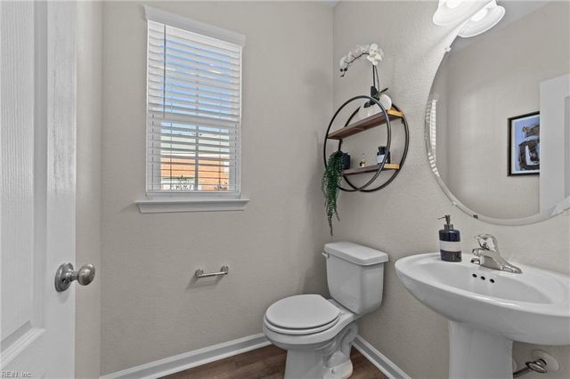 106 Freeman DR, Hampton, VA 23666