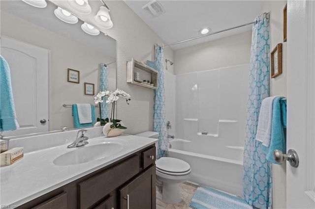 106 Freeman DR, Hampton, VA 23666