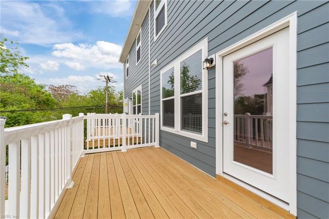 106 Freeman DR, Hampton, VA 23666