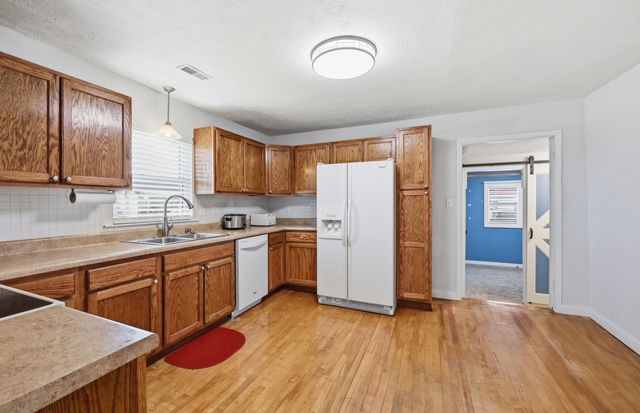 1088 Alton Station Road, Lawrenceburg, KY 40342