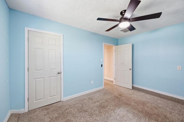 1088 Alton Station Road, Lawrenceburg, KY 40342