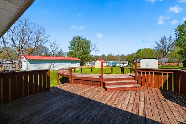 1088 Alton Station Road, Lawrenceburg, KY 40342