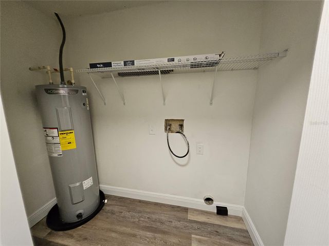 8203 N SEMMES STREET, Tampa, FL 33604