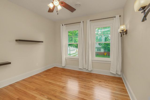 1004 Sheridan Avenue N, Minneapolis, MN 55411