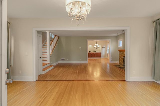 1004 Sheridan Avenue N, Minneapolis, MN 55411