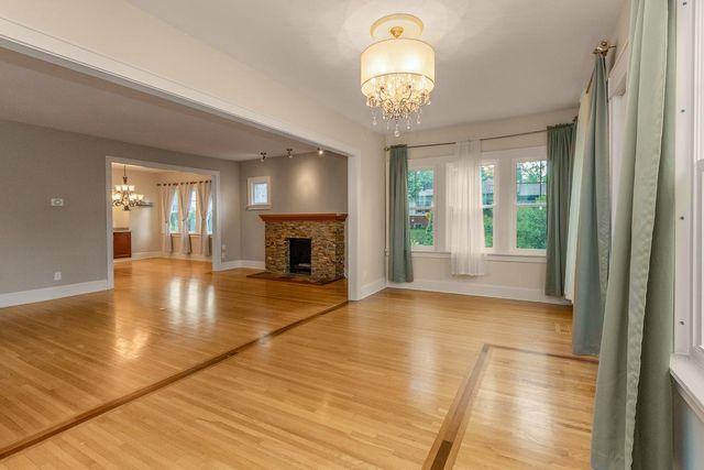1004 Sheridan Avenue N, Minneapolis, MN 55411
