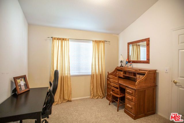 821 Coiner Court, Los Alamos, CA 93440